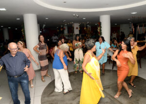 Festa de confraternização em Alagoinhas